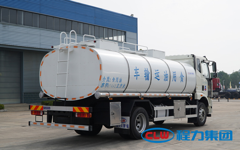 新型一汽解放15m34X2食用油輸送罐車汽油柴油油罐車加油車圖片4